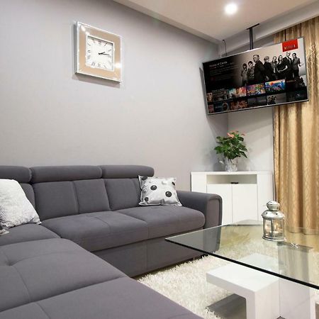 Apartment Deluxe Nana Makarska Exteriör bild