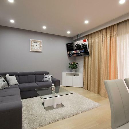 Apartment Deluxe Nana Makarska Exteriör bild