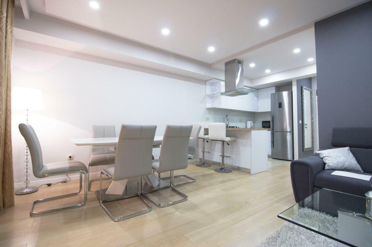 Apartment Deluxe Nana Makarska Exteriör bild