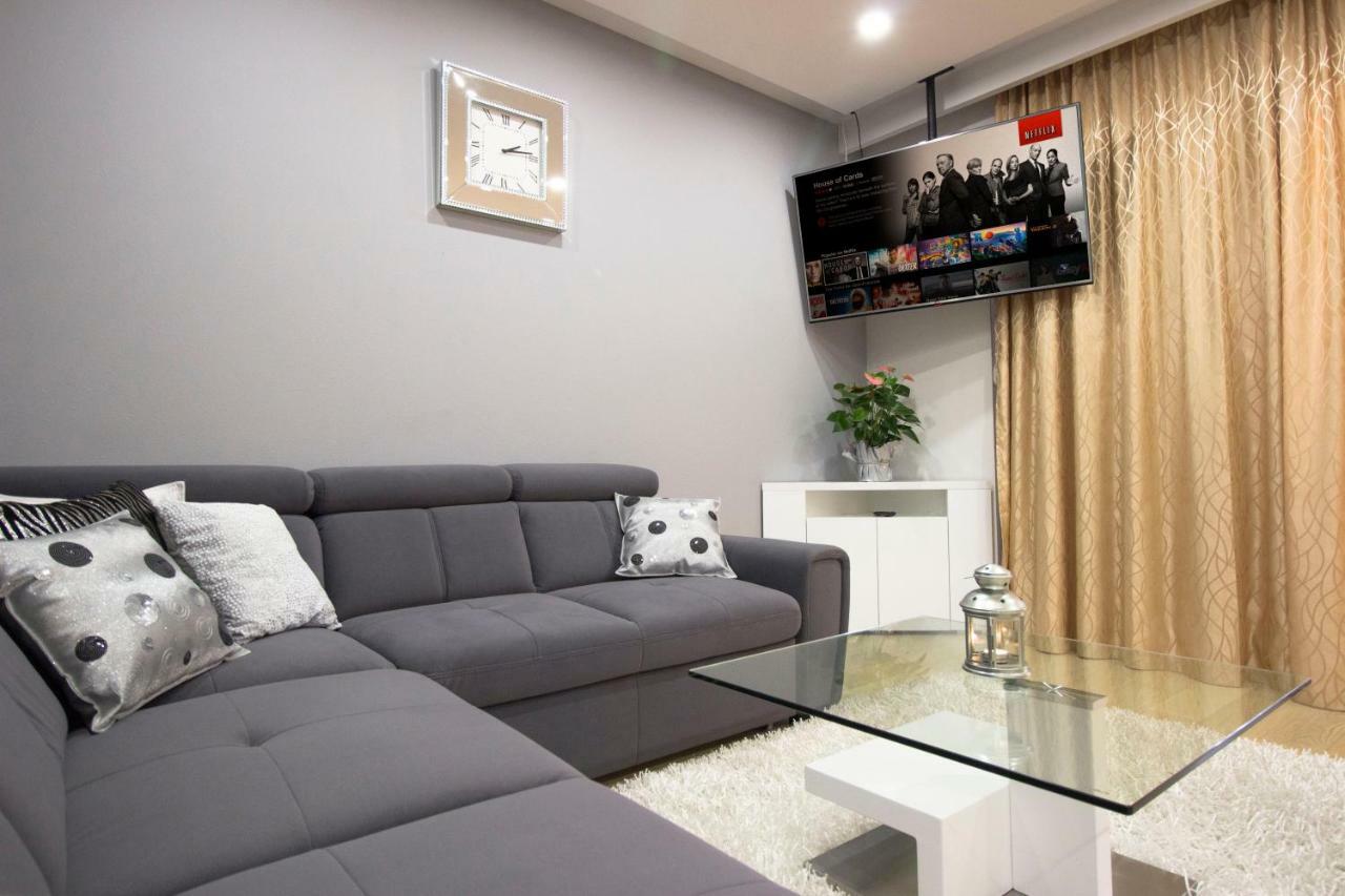 Apartment Deluxe Nana Makarska Exteriör bild